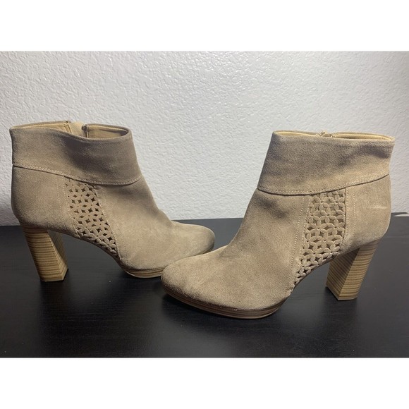 Gianni Gregori Beige Tan Ankle Suede boots With 3 Inch Heel Size 7.5-8.5 Booties - Picture 9 of 15
